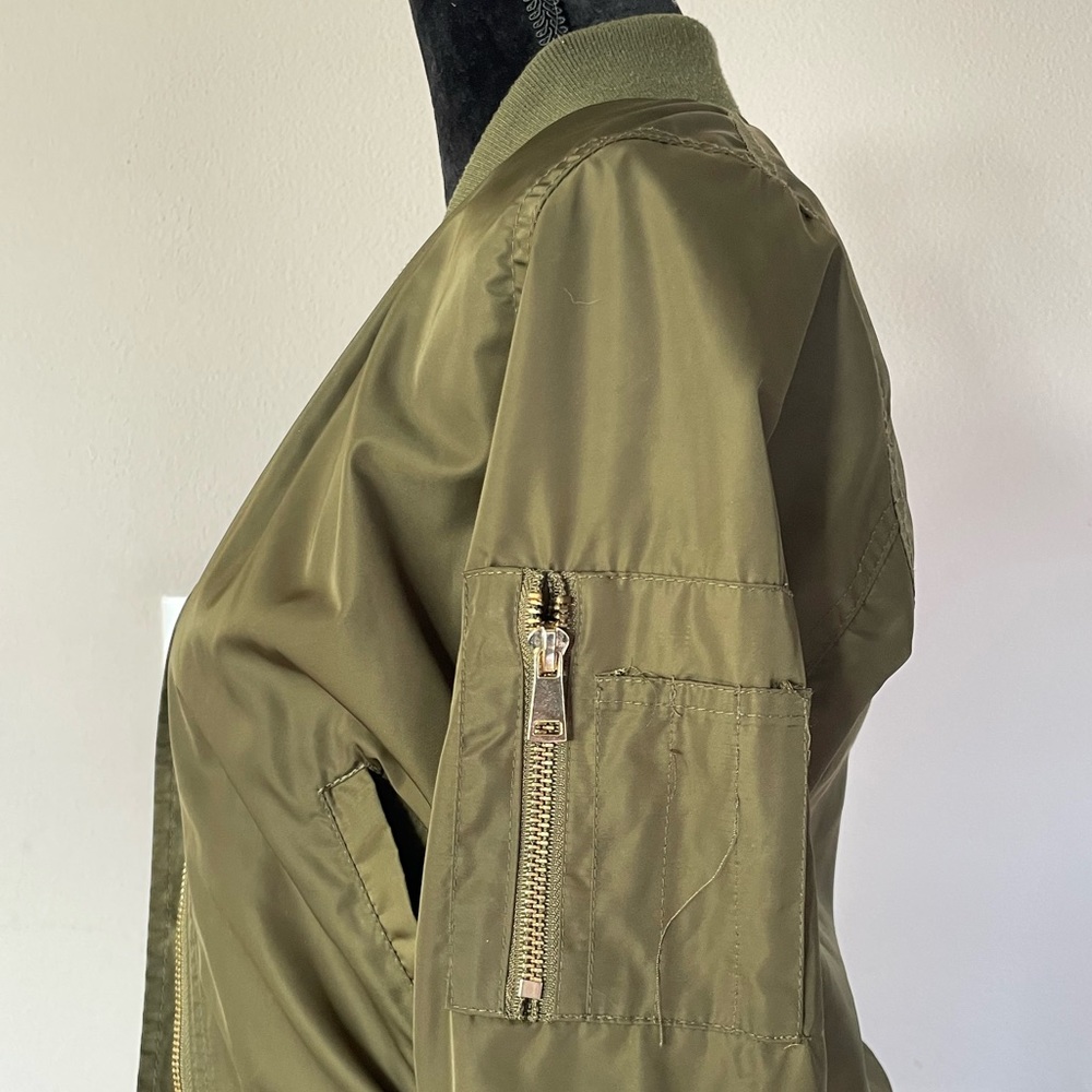 Olive Green Bomber Jacket Gold Tone Zippers Lightweight Utility Style - Picture 3 of 4